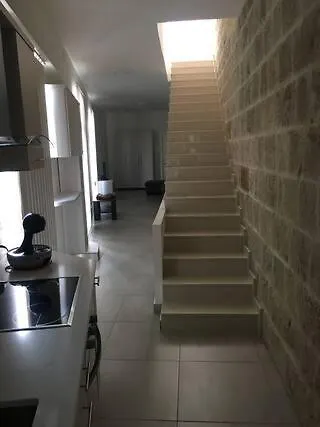 Step'n'suites Centre Apartment *